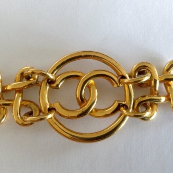 Vintage authentic Chanel pendant/connector/etc. - Picture 1 of 4